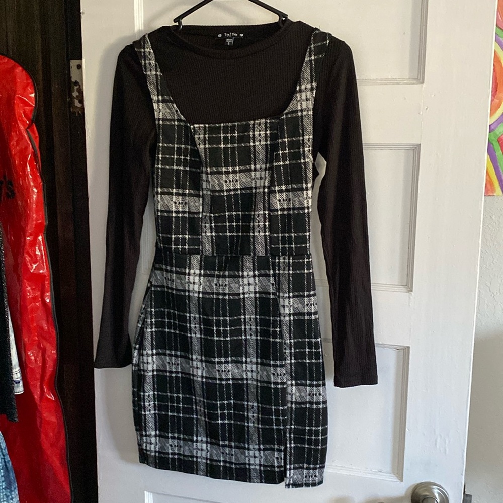 Junior’s 2-piece minidress
